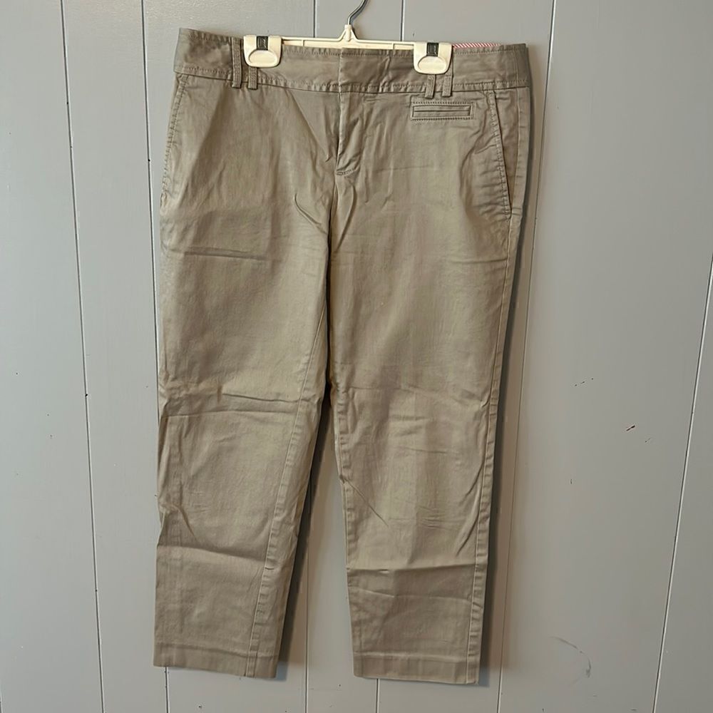 Banana Republic Khaki Chino Pants Size 8